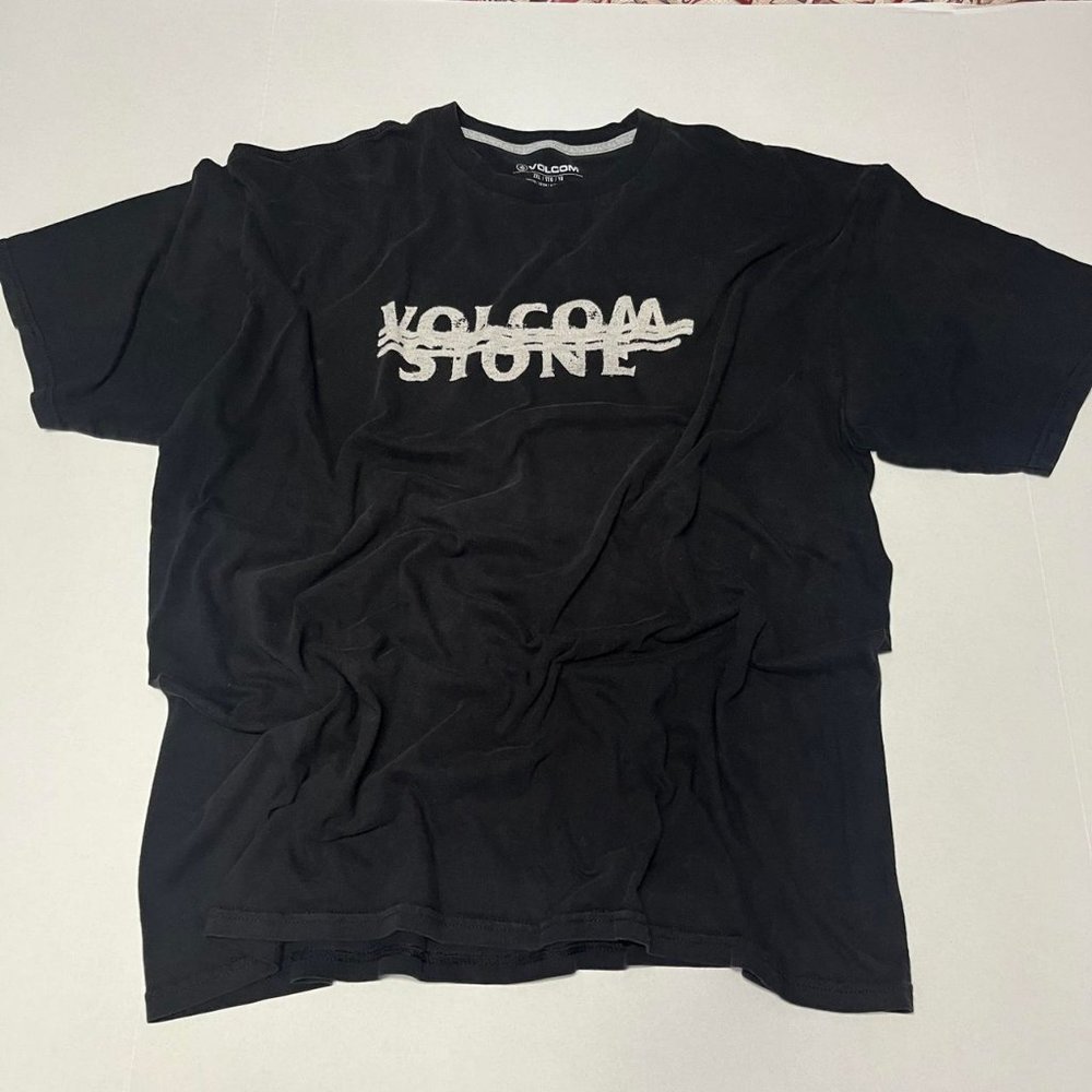 Volcom Men's Black T-shirt